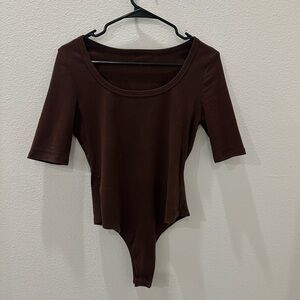 SHEIN Brown Fitted 3/4 Sleeve Bodysuit